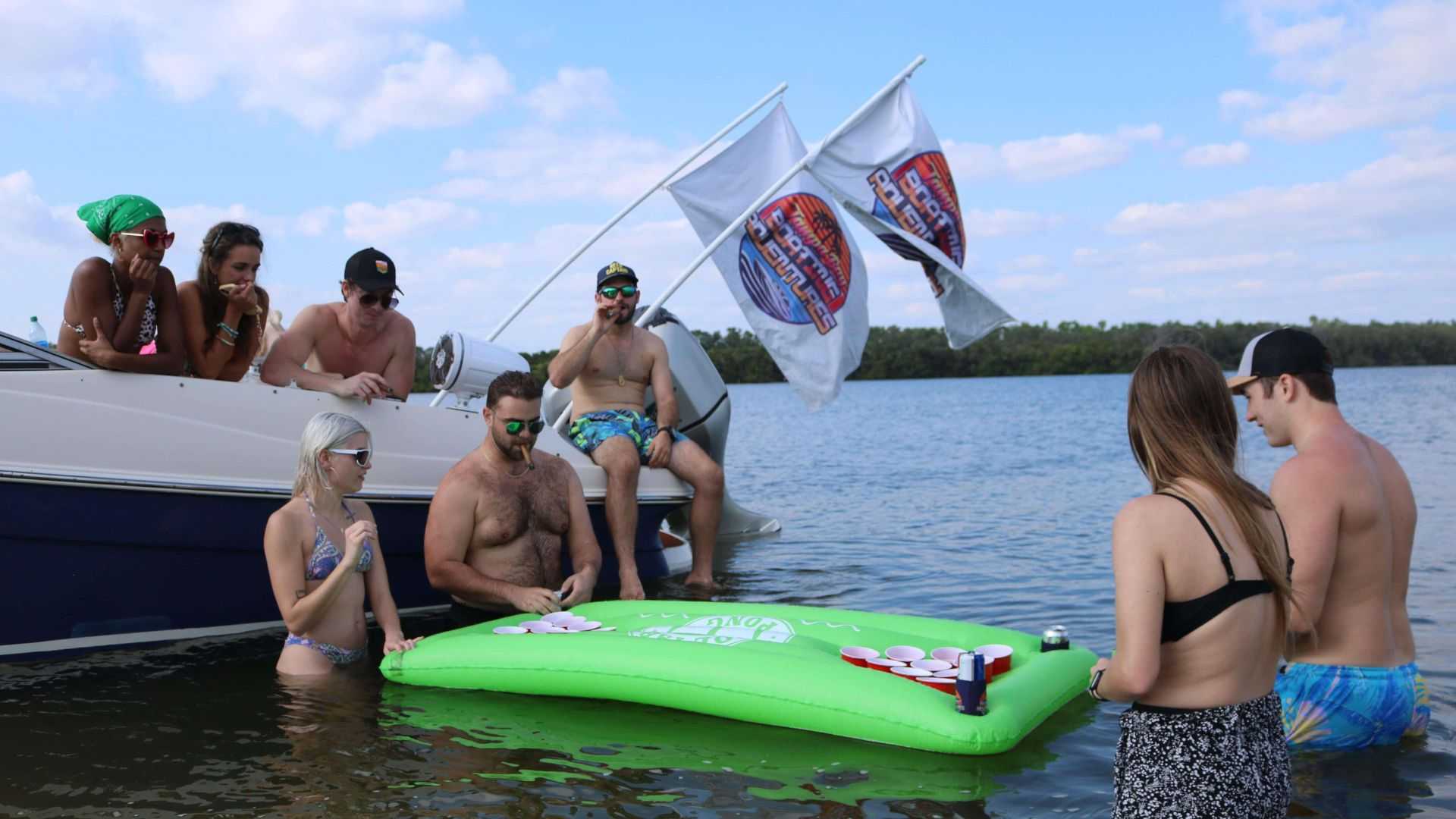 Bachelorette boat party in Tampa Bay.