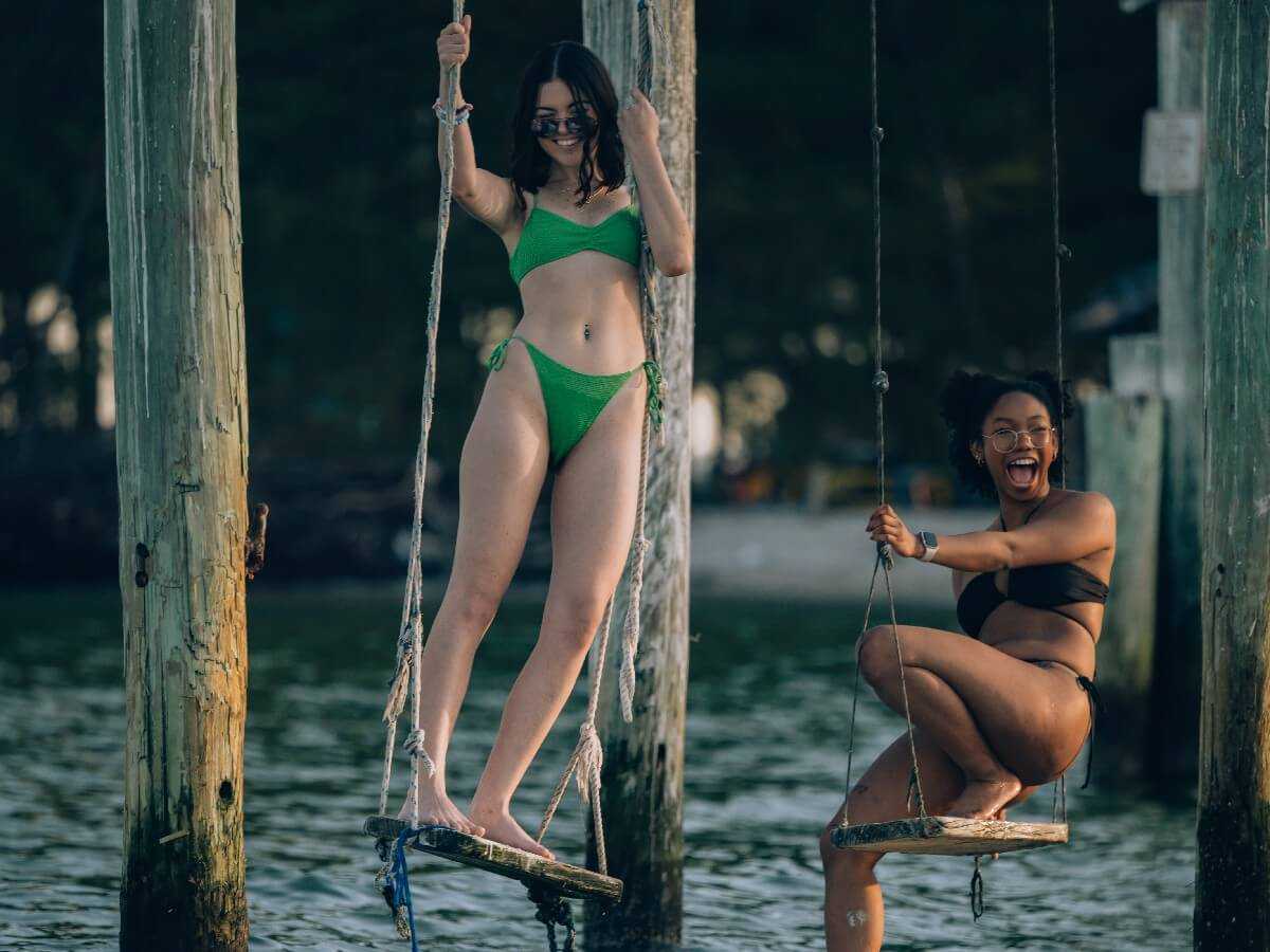 swings-near-beer-can-island