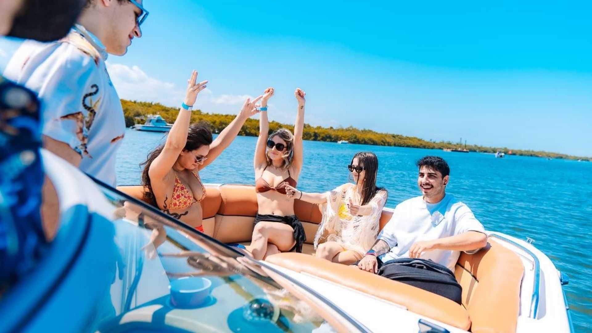 spring break sandbar etiquette in Tampa Bay